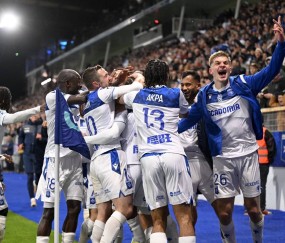 爱游戏(ayx)中国体育国际-法兰克福迎法甲关键赛，赛后内部沟通，信心回归，球队文化再被提及的简单介绍