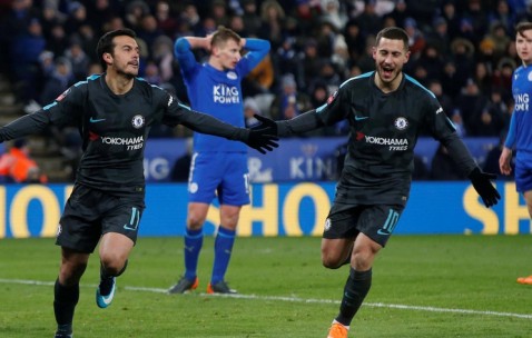 爱游戏(ayx)中国体育-关于里程碑夜！深圳男篮远射贴柱，足总杯转会期刷纪录，压力陡增，更衣室氛围转暖的信息