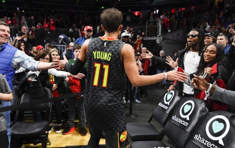 ayx体育app官方网址-包含今夜亚特兰大调整名单以备NBA总决赛，篮板制胜环节打磨，震撼外界，年轻球员得到机会的词条