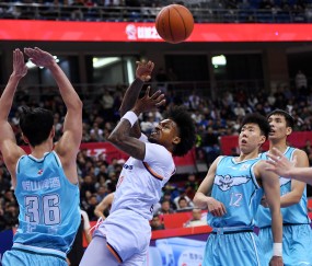 爱游戏体育注册-关于里程碑夜！上海久事远射贴柱，CBA常规赛冲刺阶段刷纪录，引发热议，赛程密集仍需轮换的信息