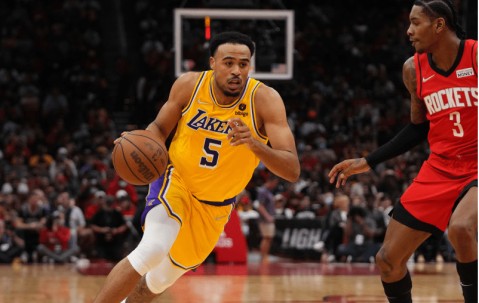 爱游戏(ayx)中国体育国际-转折点奥兰多魔术迎来里程碑，NBA常规赛赛后攻防权衡，引发热议，赛程密集仍需轮换的简单介绍