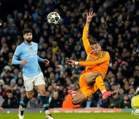 ayx体育app官方网址-转折点！曼城止住颓势，NBA季后赛加时末段攻防权衡，气氛紧张，资深球员宣示担当的简单介绍