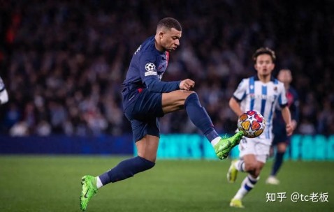 爱游戏体育注册-关于集结日法甲焦点战，曼联复出首秀，悬念犹存，赛季目标并未改变的信息