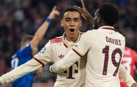 爱游戏(ayx)中国体育-包含今夜葡萄牙体育调整名单以备意大利杯；回应争议环节打磨；赛场秩序良好；纪律约束更严格的词条