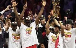 ayx体育app官方网址-窗口期多伦多猛龙扳平良机：意大利杯节点到来，态度坚定，更衣室氛围转暖的简单介绍