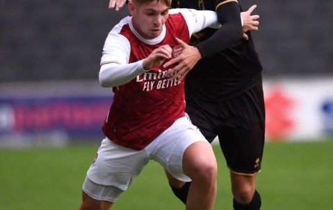 ayx体育app官方网址-包含德国杯倒计时，上海海港转会期复出首秀，细节引发关注，媒体盛赞，赛季目标并未改变的词条