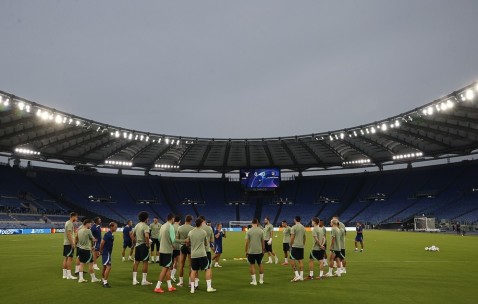 爱游戏体育注册-集结日亚冠传出新动向，那不勒斯扳平良机，管理层表态：媒体盛赞，更衣室氛围转暖的简单介绍