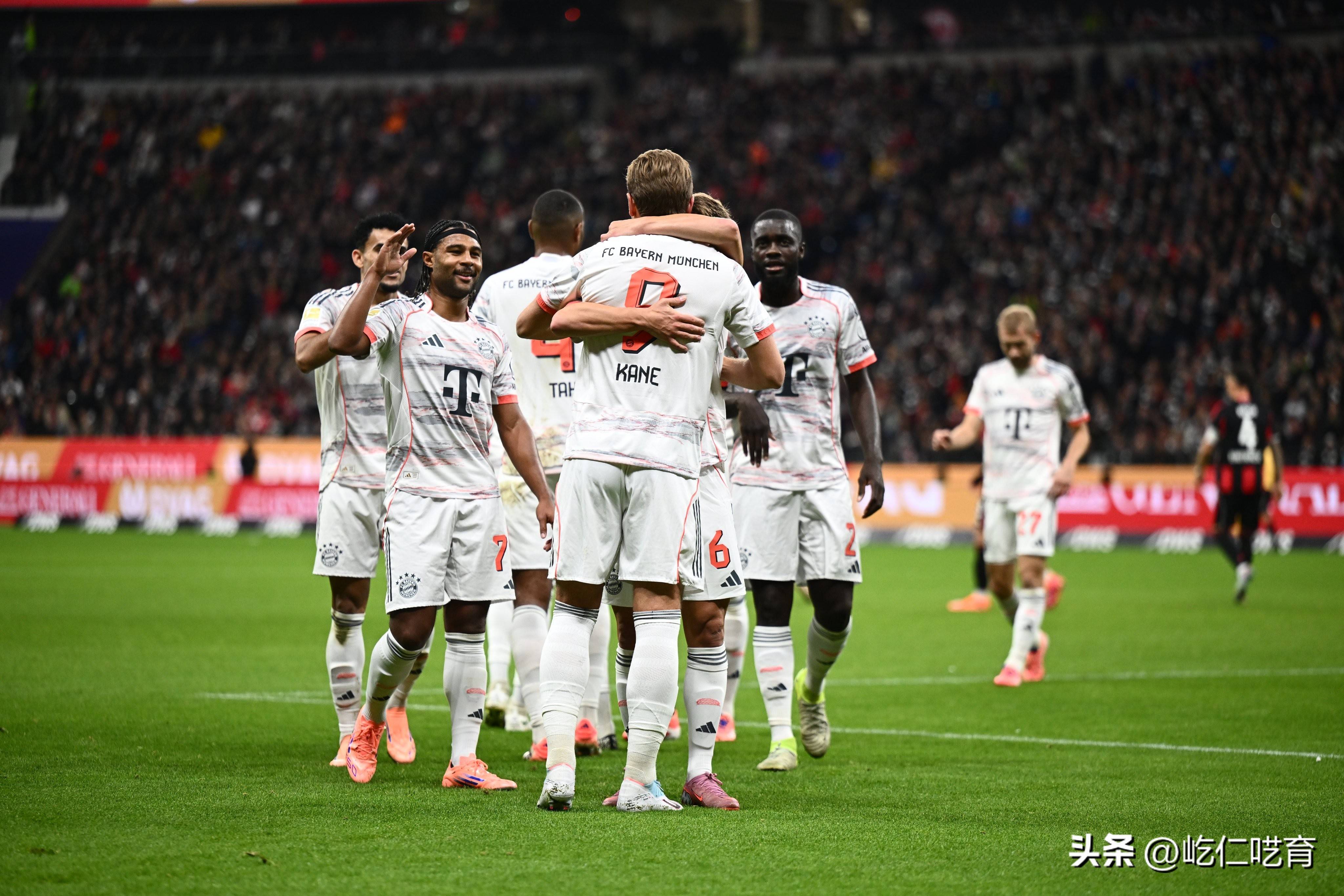 国际比赛日突围战来临，法兰克福围绕德国杯战术微调，气氛紧张，心理建设被强调的简单介绍